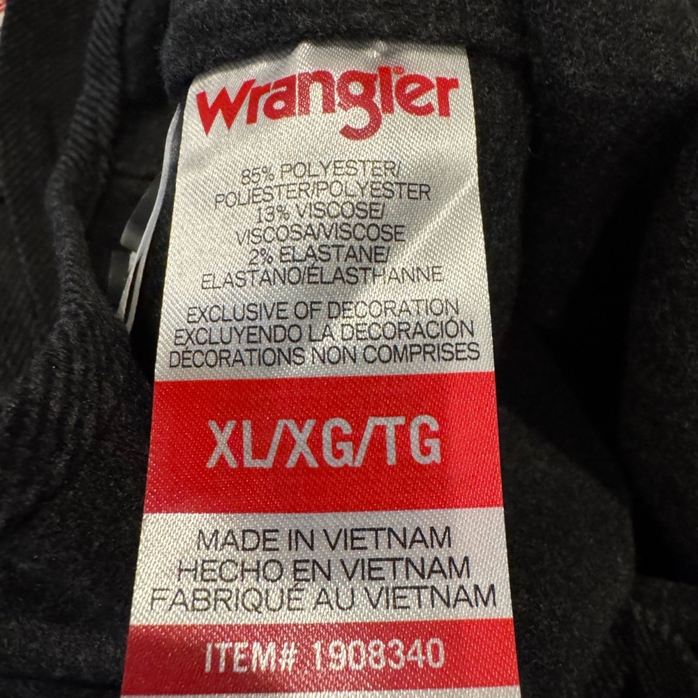 NWT. Wrangler Men's Brushed Knit Shirt - Picture 5 of 5